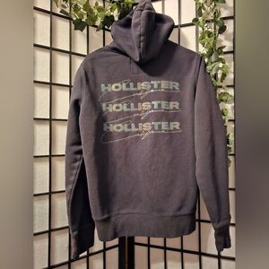 Hollister Black‎ Sweatshirt Size Meduim